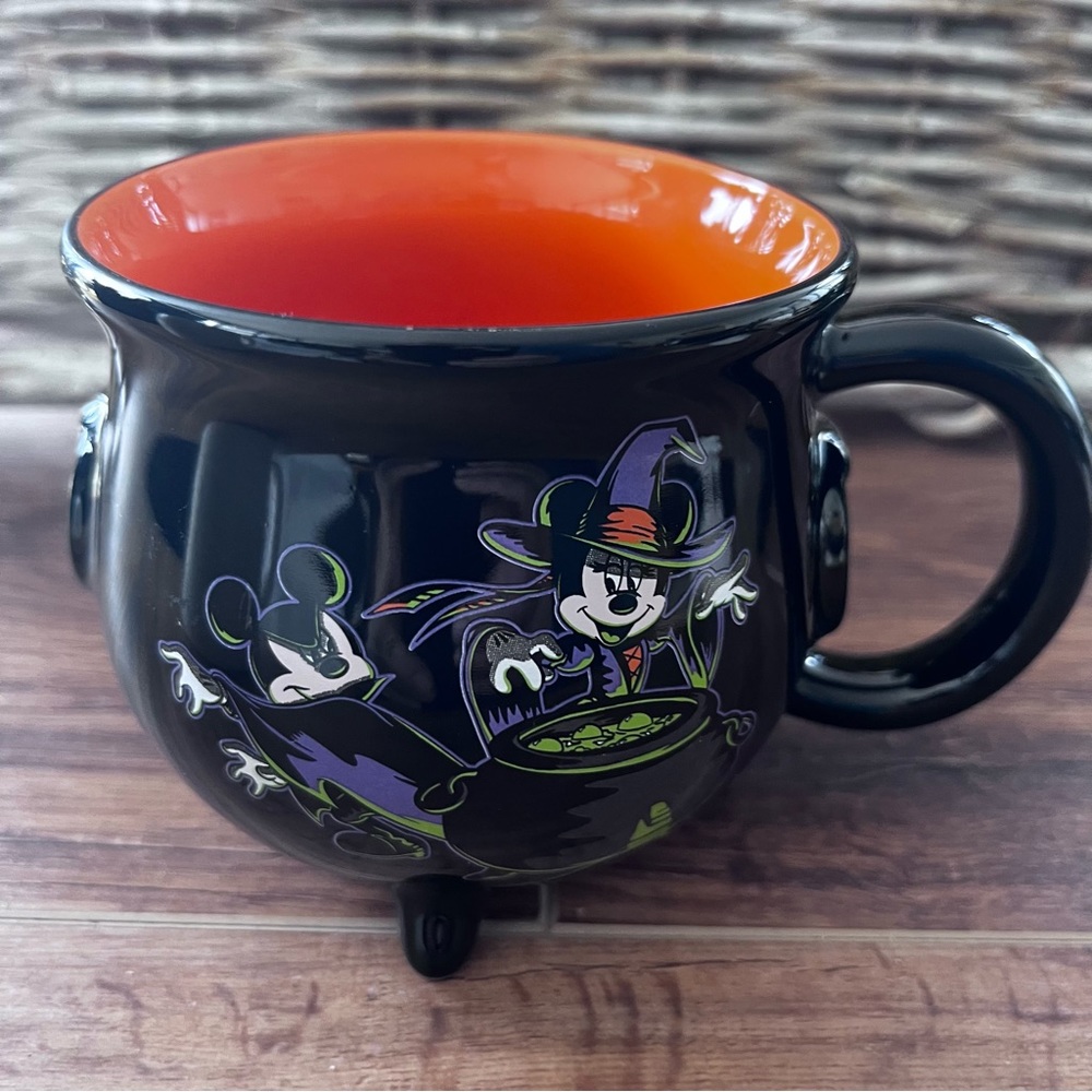 Disney Mickey Mouse witch pot coffee mug
